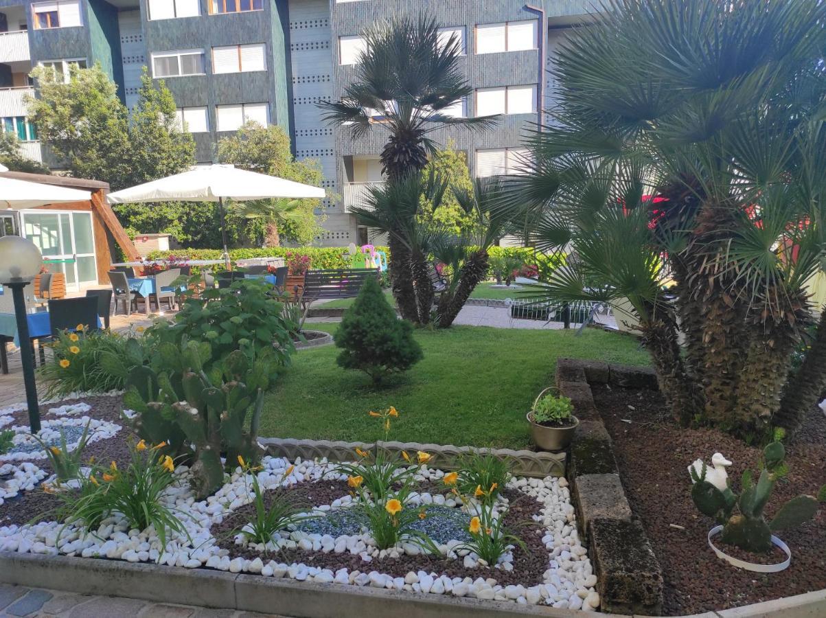 Hotel Ai Pini Grado Extérieur photo